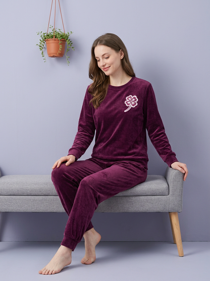 325 – Clover Comfort Lounge Set