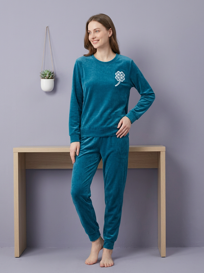 325 – Clover Comfort Lounge Set