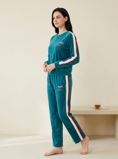 328 – Sporty Stripes Lounge Set
