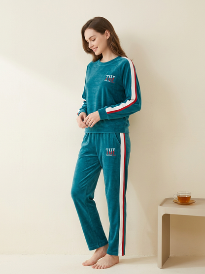 328 – Sporty Stripes Lounge Set