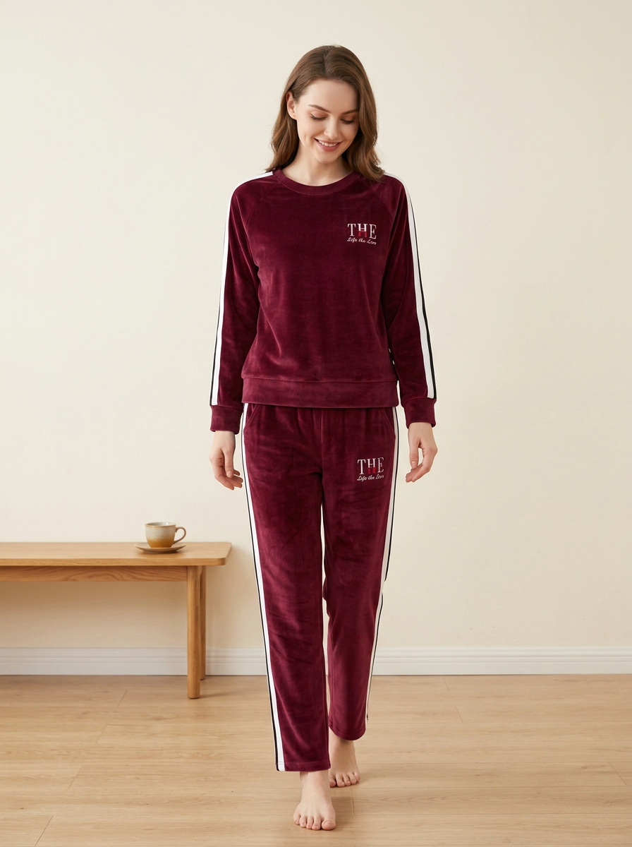 328 – Sporty Stripes Lounge Set