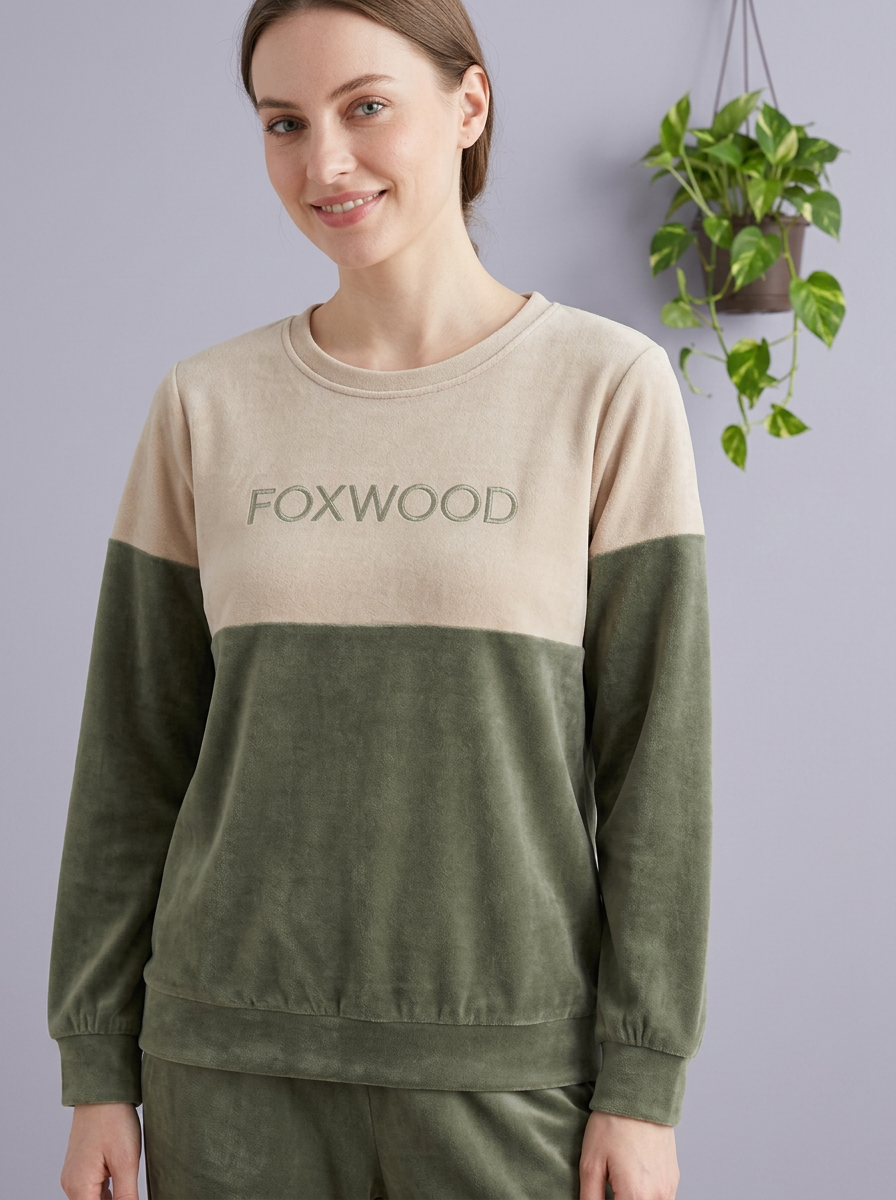 327 – Cozy Colorblock Lounge Set