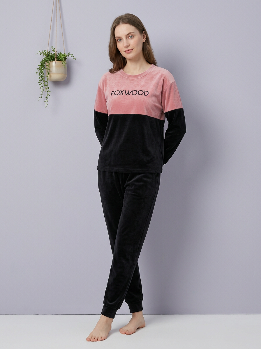 327 – Cozy Colorblock Lounge Set